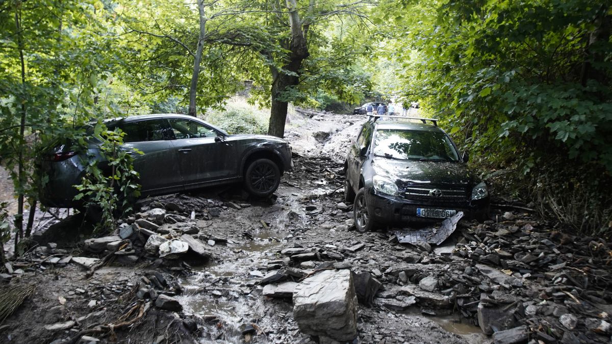 Tormenta localizada y falta de vegetación causan riada en El Bierzo