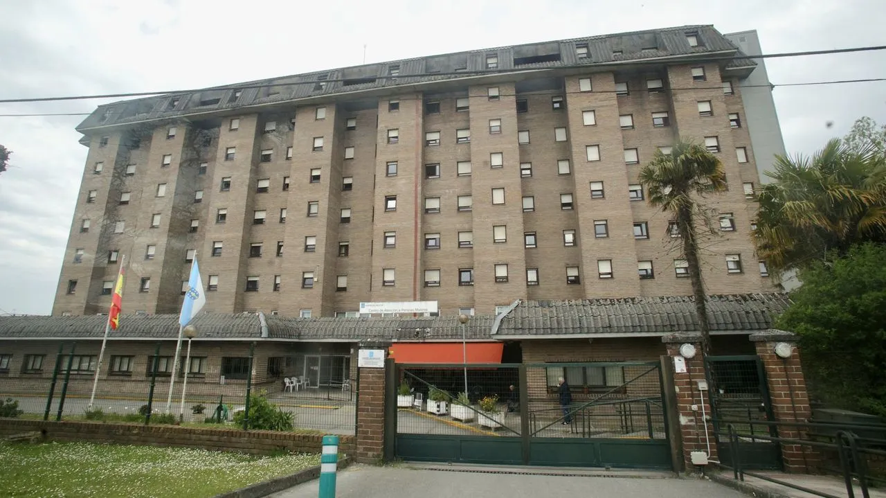 Usuario de residencia en As Gándaras intentó lanzarse por ventana