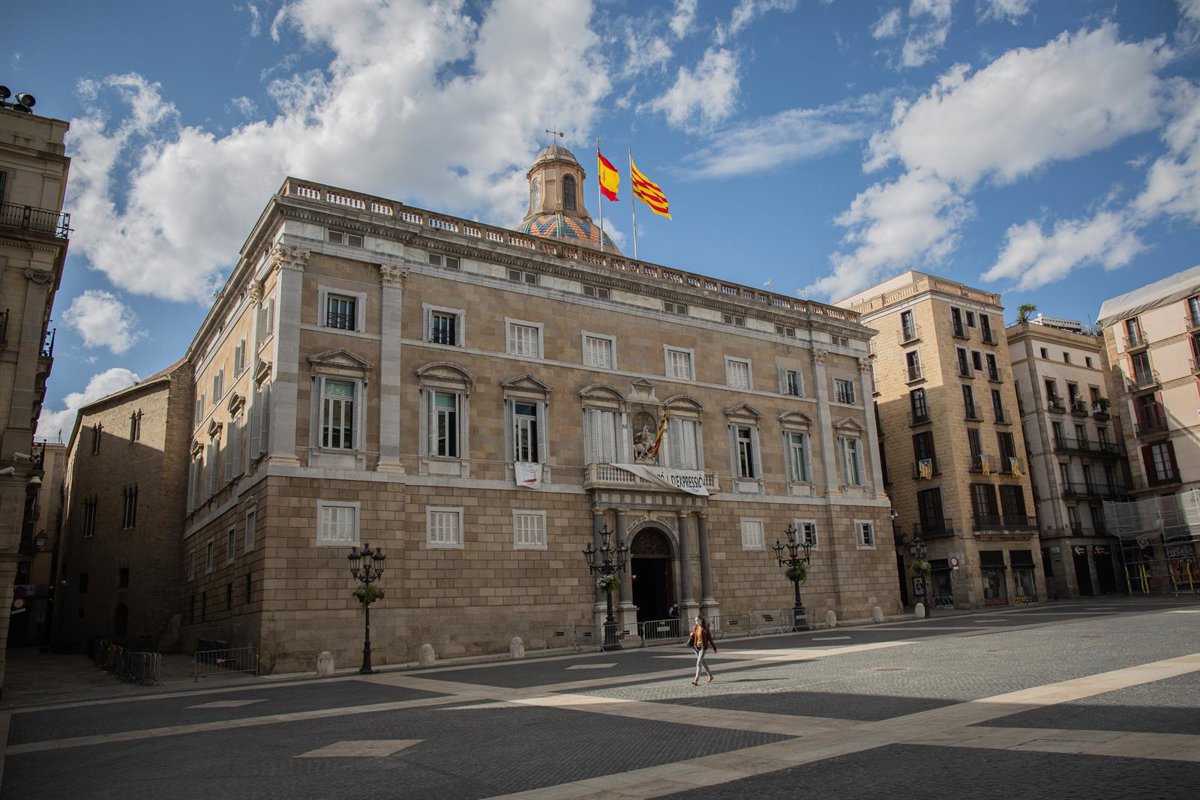 Oficinas móviles y virtuales de la Generalitat gestionan 4,769 trámites en 9 meses