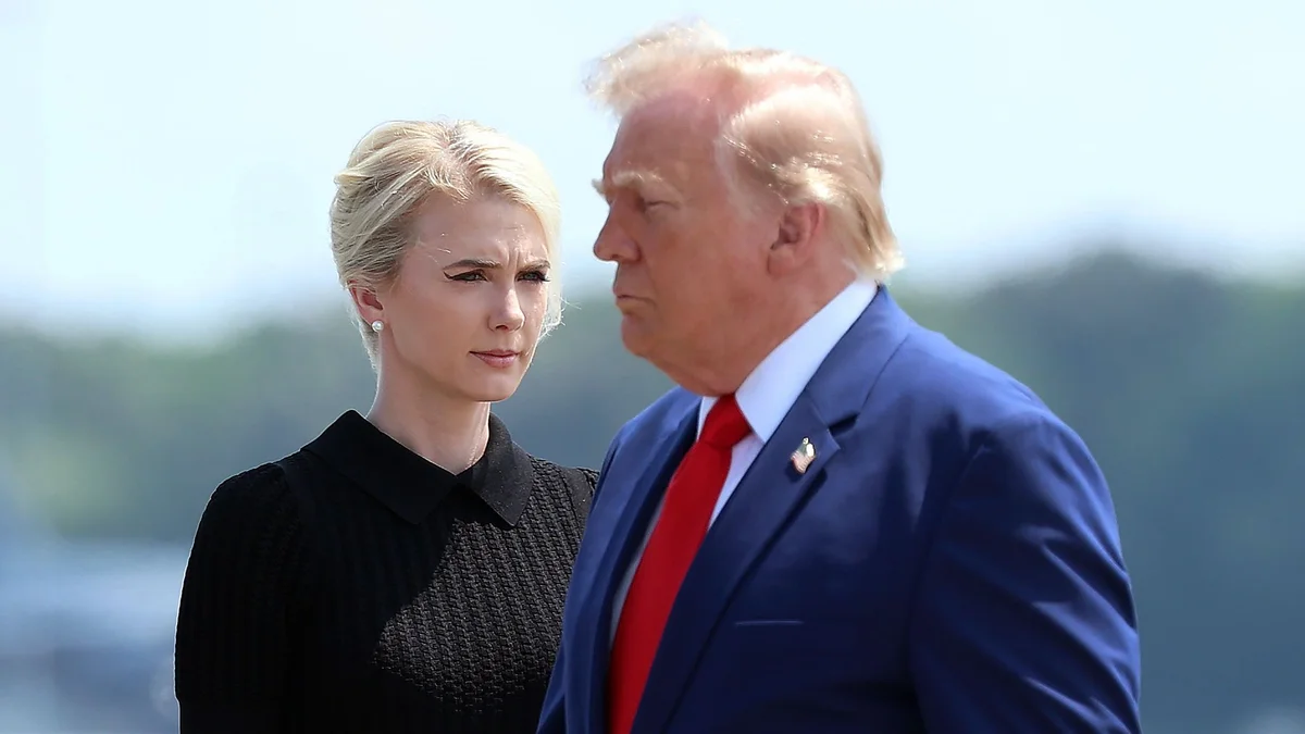 Quién es Natalie Harp, asistente de Donald Trump en medio de polémica