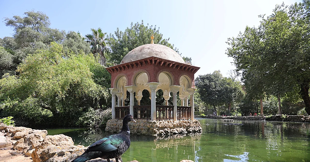 Restauración de fuentes en parque de María Luisa