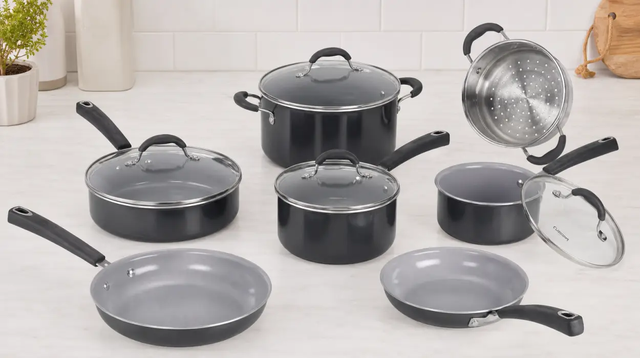 Set de cocina Cuisinart Ceramica XT de 11 piezas con recubrimiento antiadherente por 76,59€ (-49%)