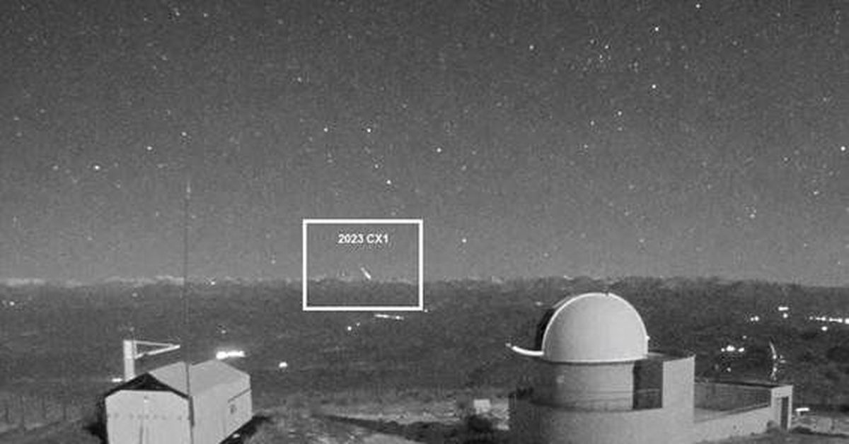 Bólido cruza el cielo de Huelva a 77,000 km/h