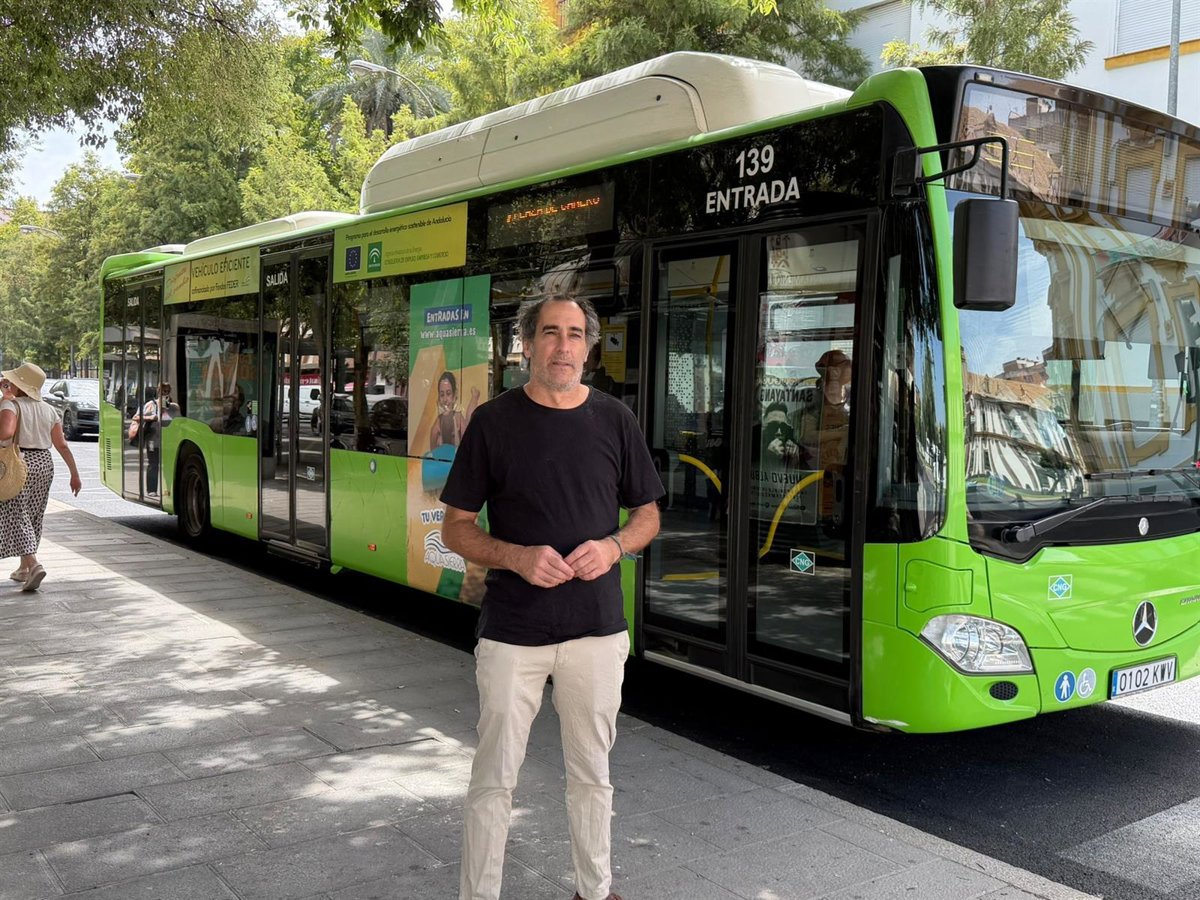Hacemos Córdoba pide más autobuses y apoyo a Aucorsa al gobierno local