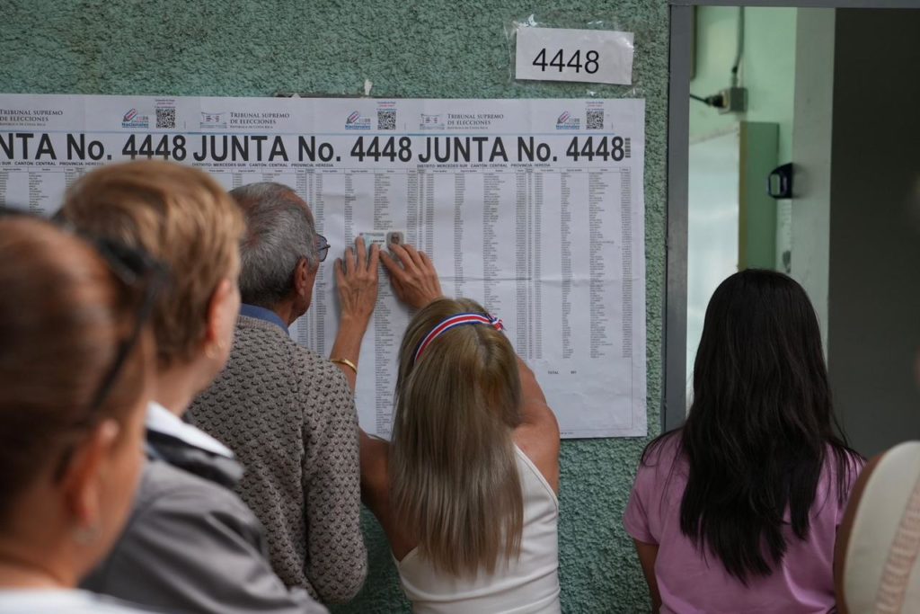 Diputados aprueban en primer debate exigir biografías y planes de gobierno a candidaturas municipales