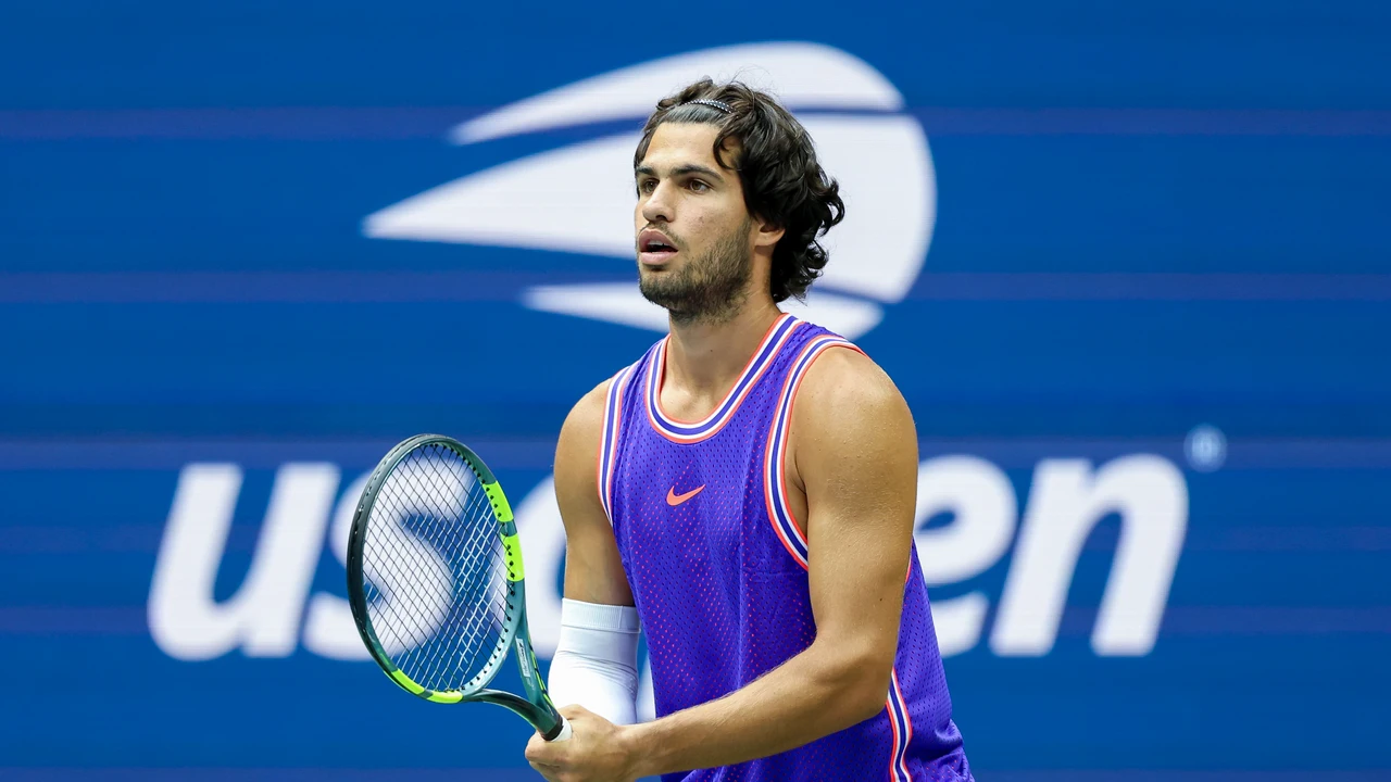 Entrenador no apuesta por Alcaraz en el US Open y apoya a Zverev
