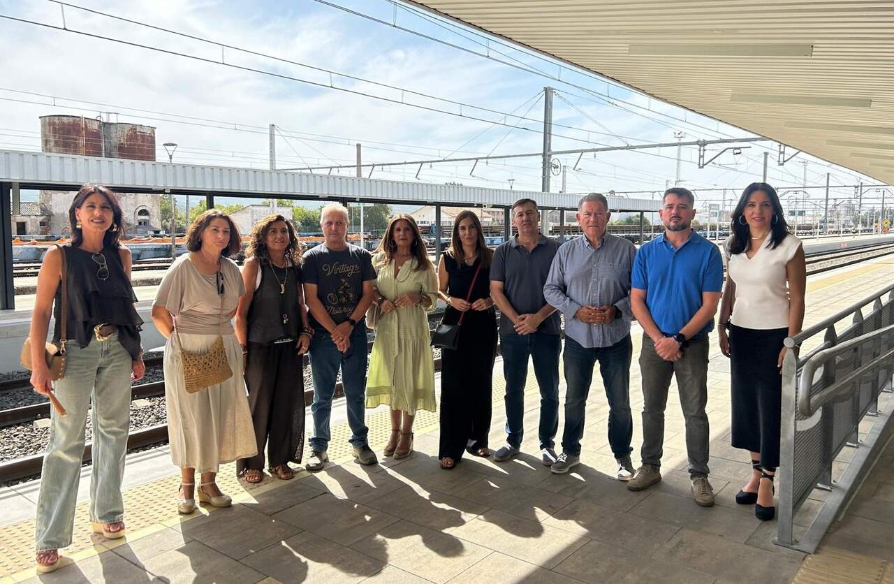 PP pide mejorar conexiones ferroviarias y trenes en Jaén