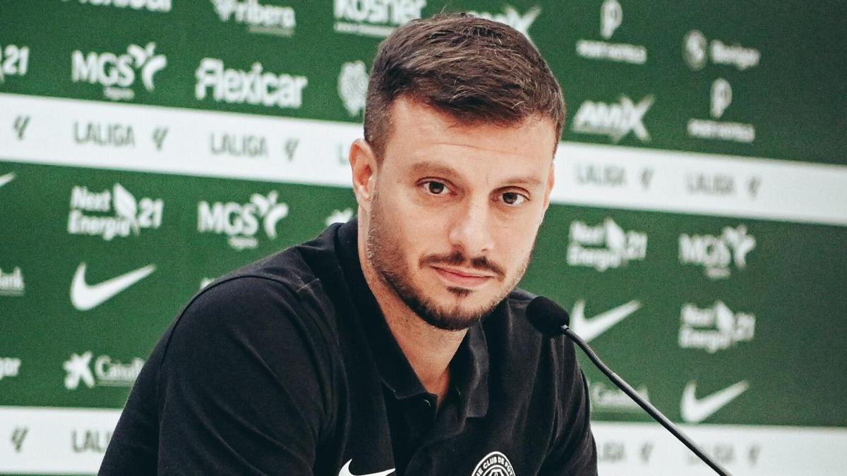 Anselmi valora cierre del mercado y su impacto en el Elche-Real Sociedad