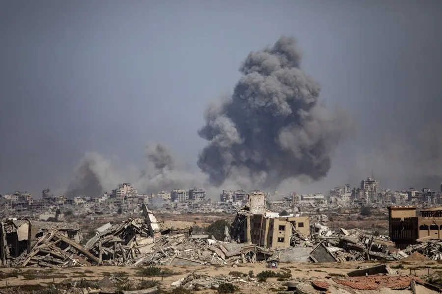 Israel mata a niña de 8 años y a su padre en ataque aéreo en Gaza