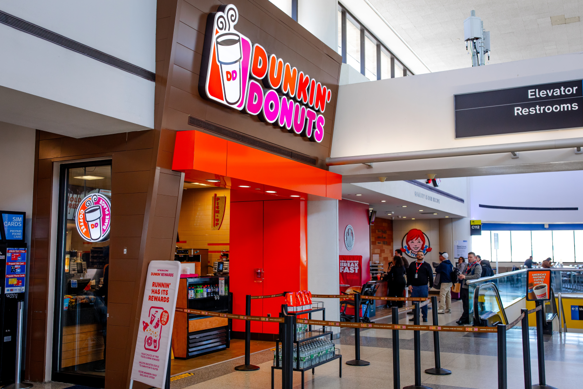 Dunkin’ ofrece gratis Latte de calabaza con especias