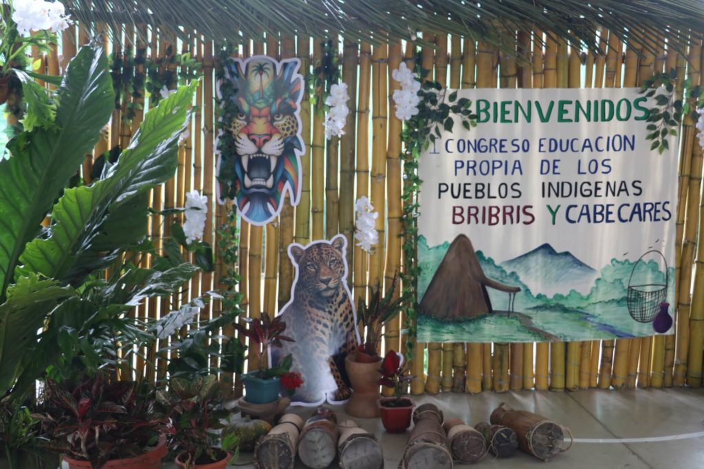 Congreso sobre educación indígena establece bases para enseñanza Bribri y Cabécar