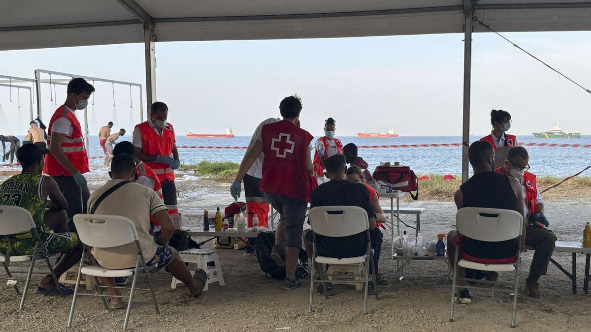 Gobierno de Ceuta rechaza campamento de migrantes en el puerto