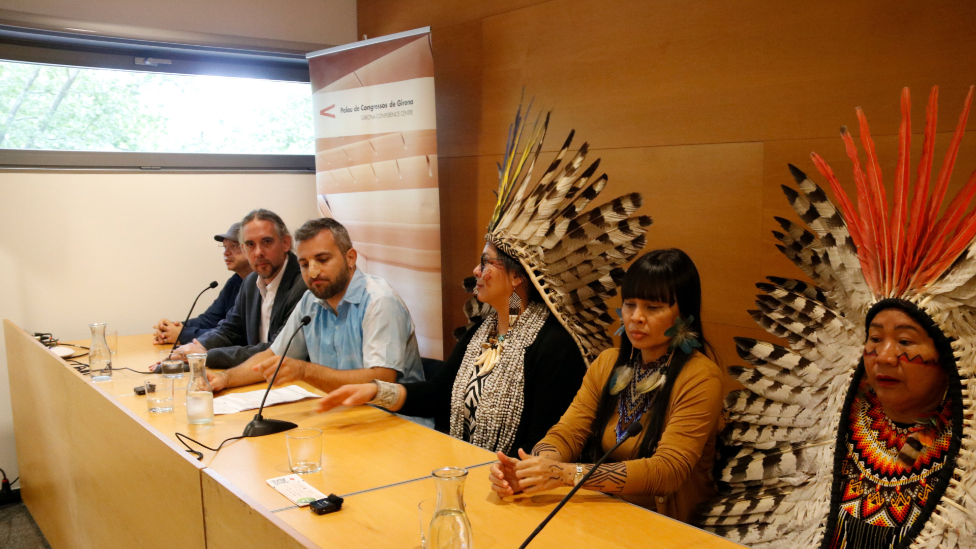 Cumbre en Girona reúne a líderes indígenas y científicos sobre ayahuasca