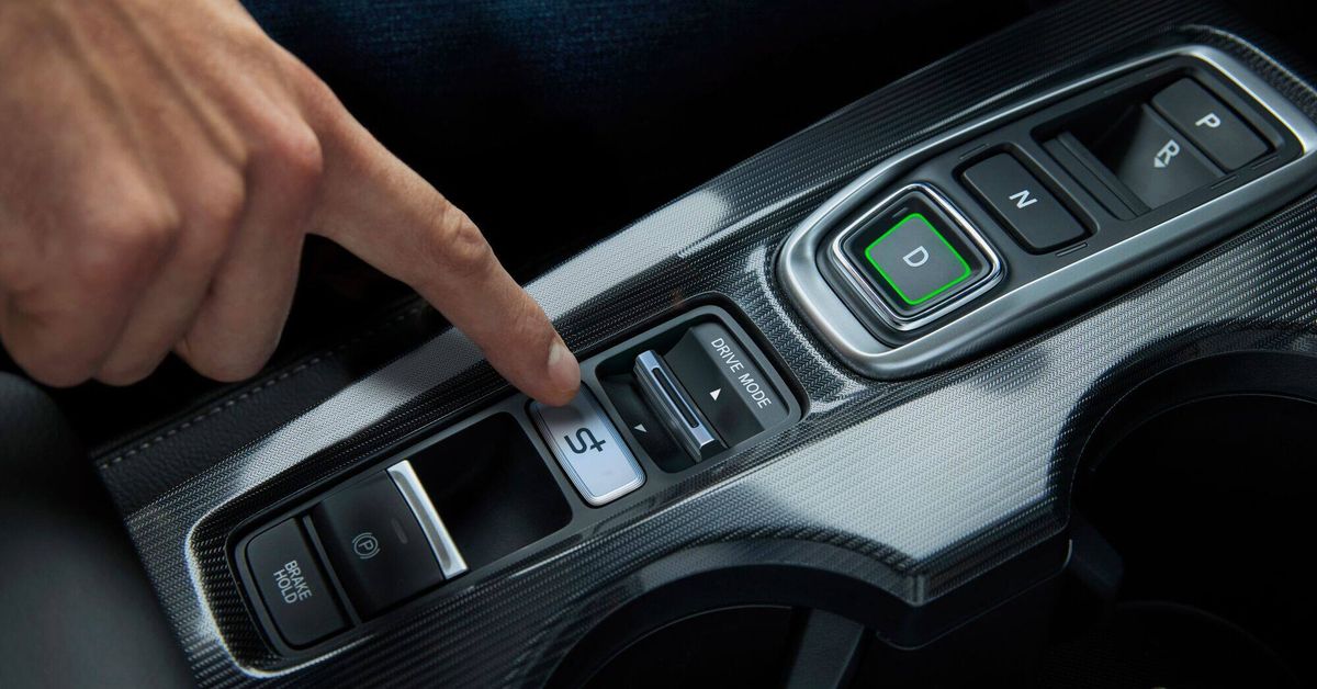 Honda Civic e:HEV estrena sistema S+ Shift y refuerza acabado Sport