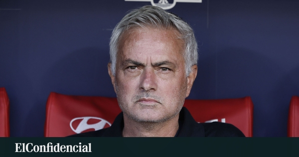 José Mourinho critica decisiones arbitrales por dos tarjetas rojas claras