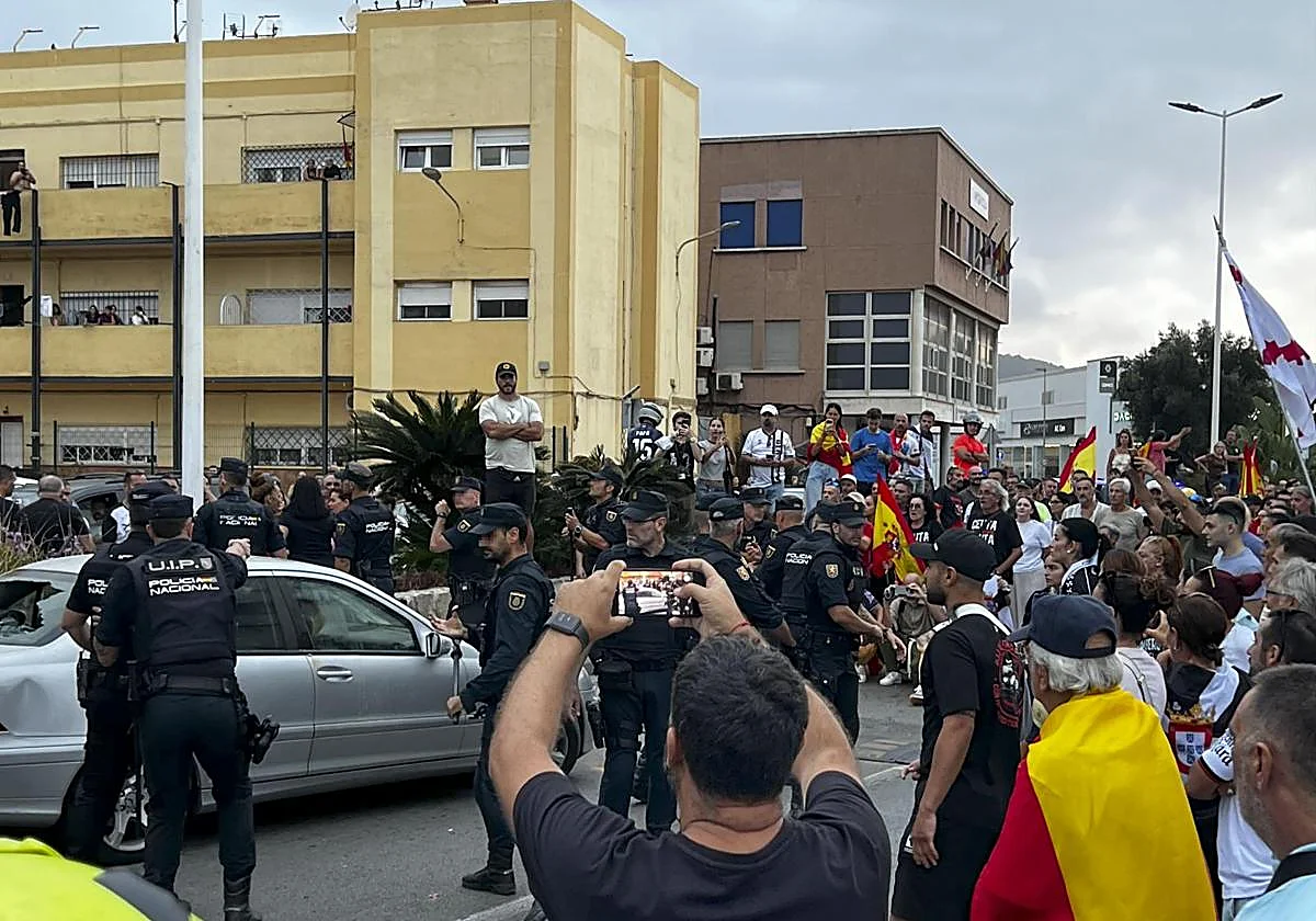 Negu Gorriak enviará más brigadistas a Ceuta pese a protestas