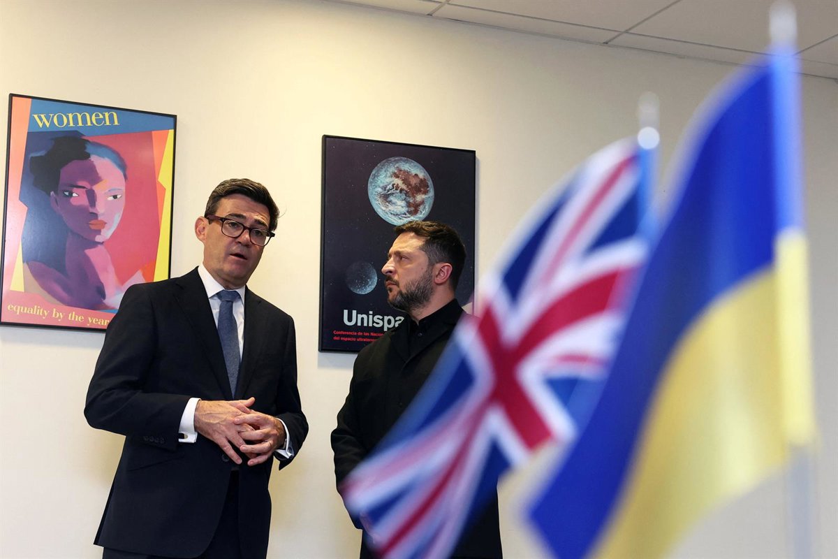 Zelenski agradece apoyo británico y alerta sobre nuevo ataque ruso