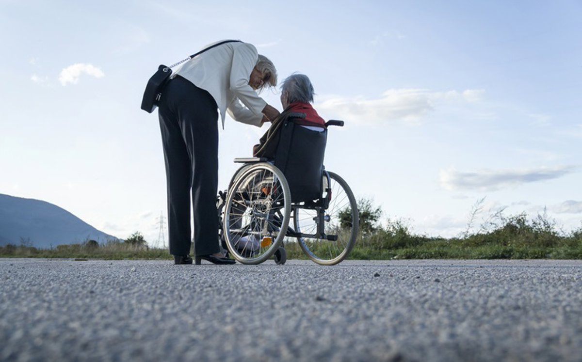 Cuidadores minimizan y desestiman sus necesidades emocionales