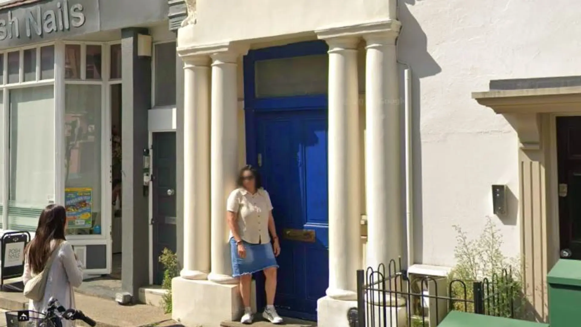 Casa de la puerta azul de 'Notting Hill' sale a la venta por 9,25 millones de euros