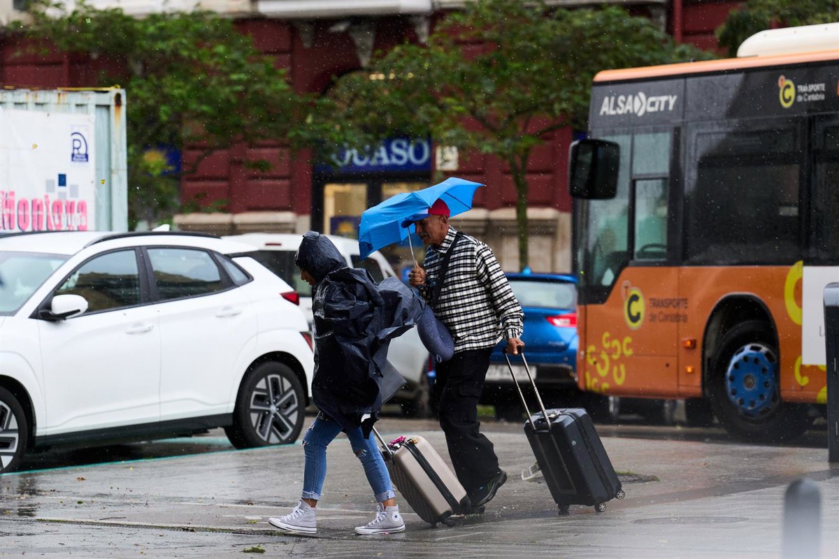 Cantabria en aviso amarillo por lluvias y tormentas este lunes