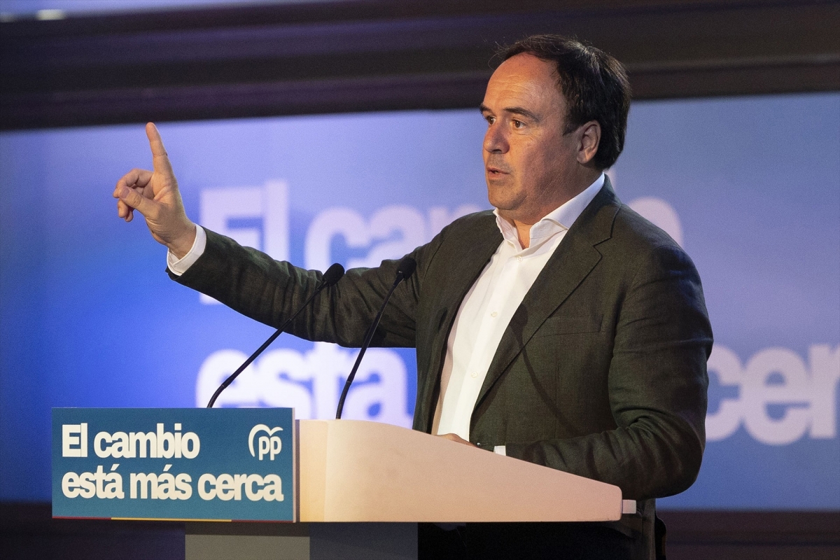Pérez Llorca continuará al frente de la gestora del PPCV hasta el Congreso regional