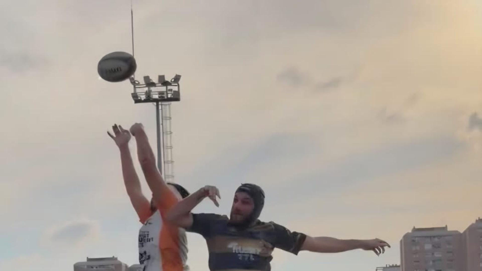 Dénia Barbarians pierde ante Les Abelles en debut liguero