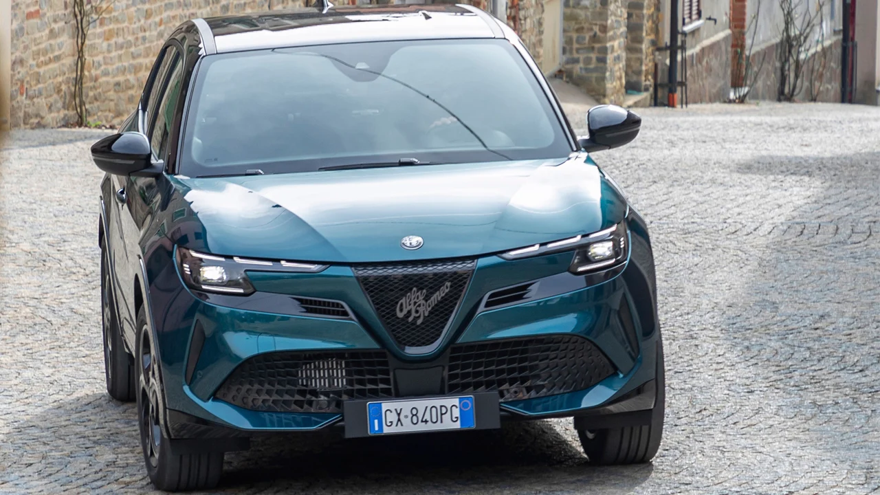 Alfa Romeo Junior es el SUV más vendido de la marca con más de 60,000 pedidos