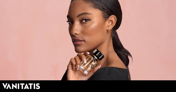 Perfume que representa la nueva era del éxito femenino