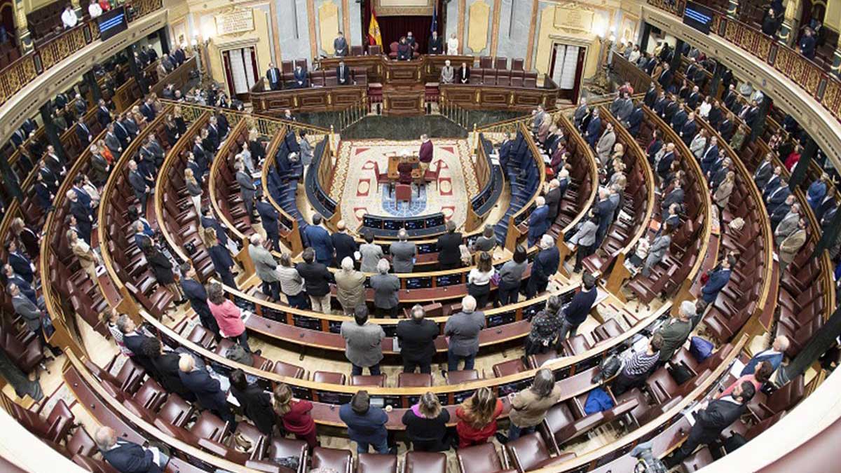 Adelanto electoral genera división en sector transporte en España