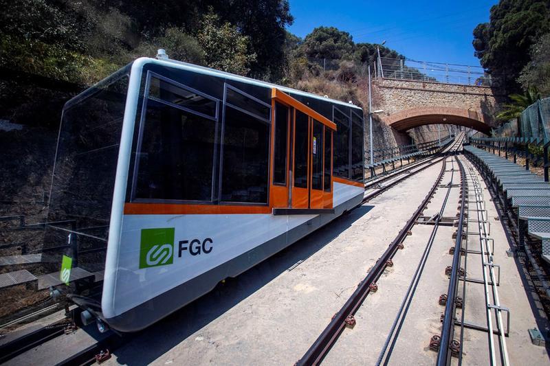 Funicular de Vallvidrera interrumpido por avería