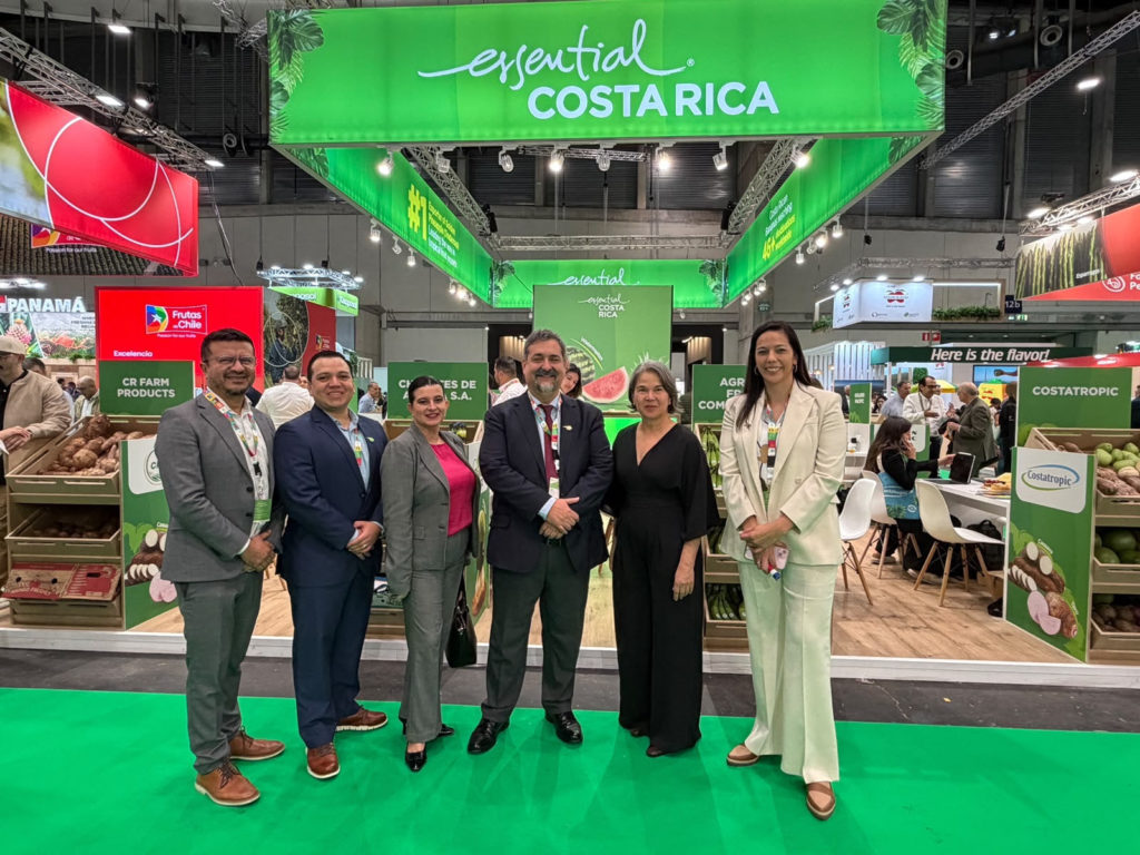 68 empresas costarricenses exhiben productos agrícolas en Madrid y buscan exportar