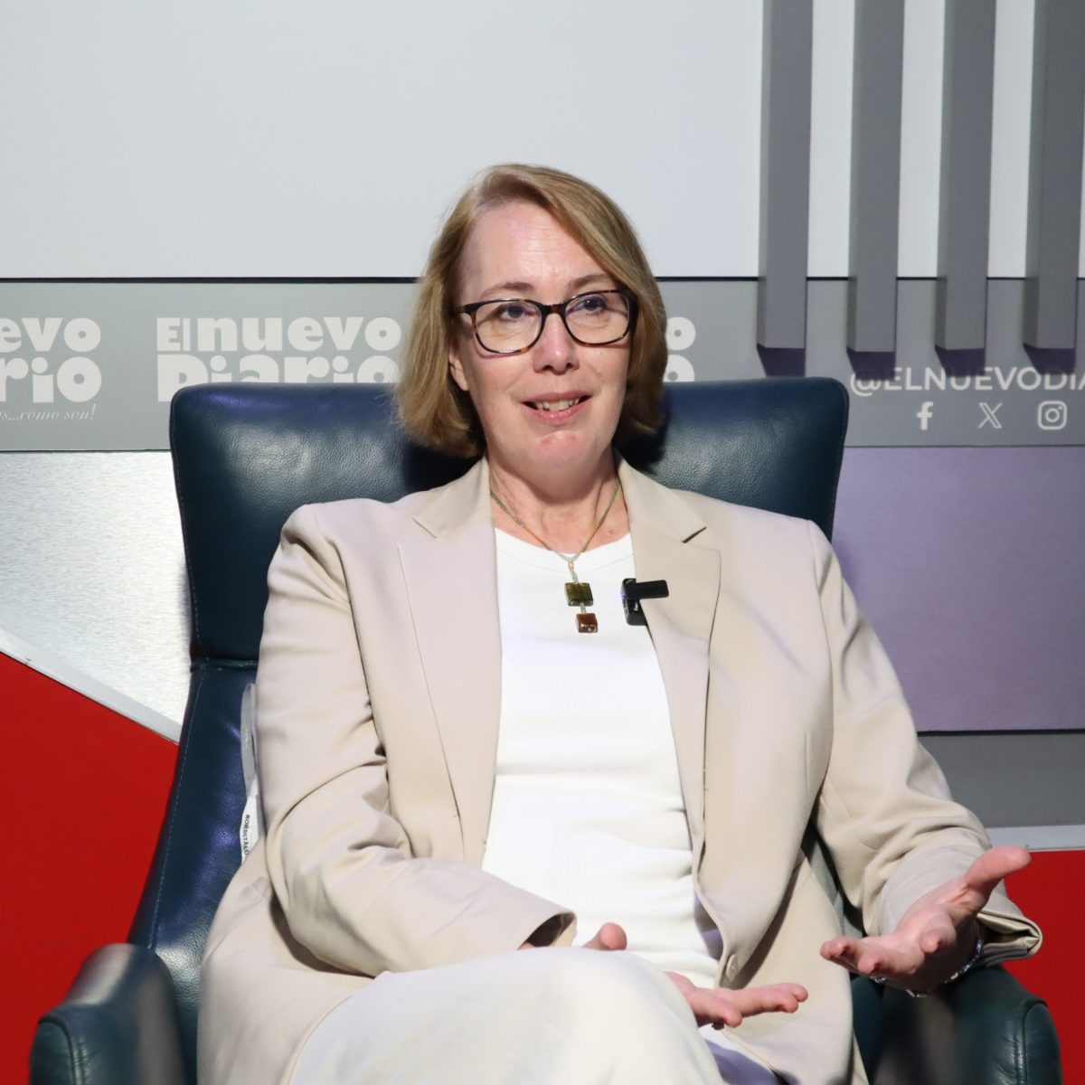 Embajadora de Suecia invita a foro económico en República Dominicana