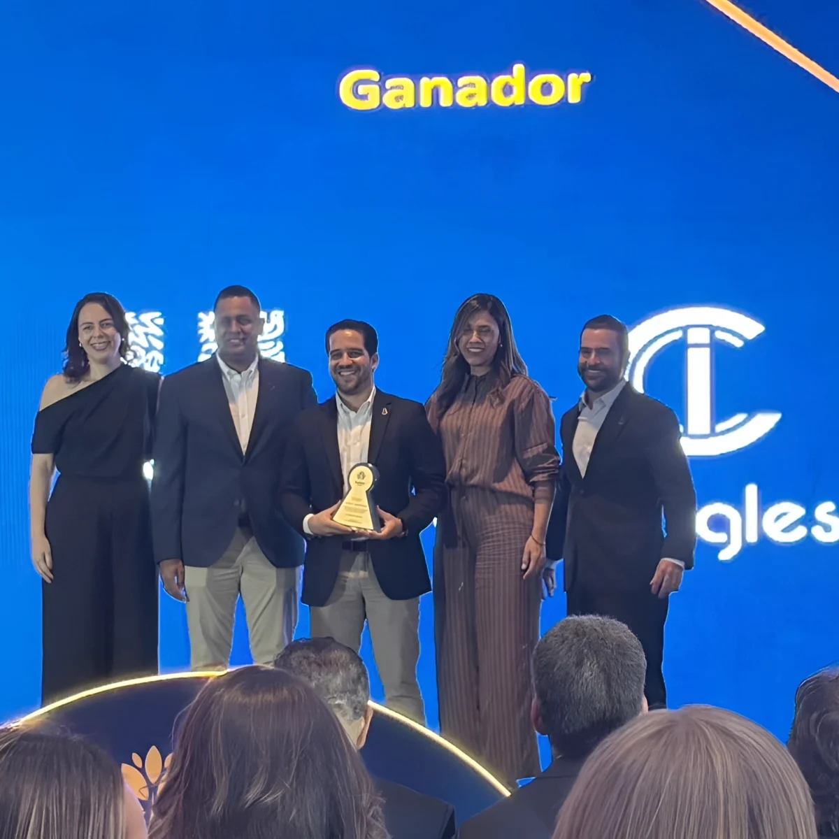 César Iglesias y Unilever reconocidos en Premios Clave