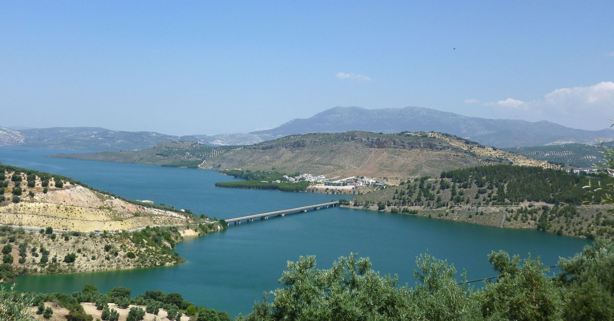 Pantanos de Andalucía inician temporada de lluvias con el doble de agua que en 2025