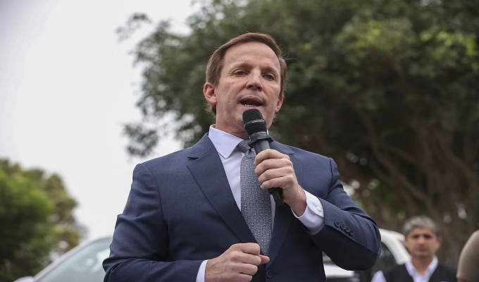 Francis Allison propone segunda vuelta electoral para alcalde de Lima