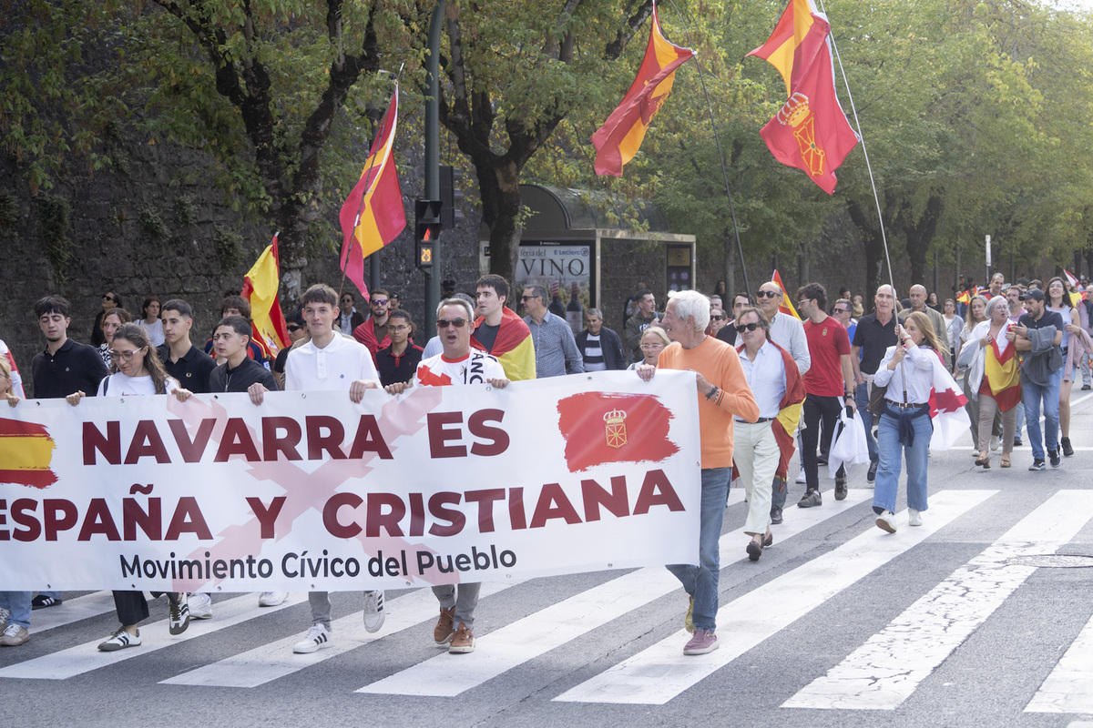 Manifestación ultra del MCP reúne menos de cien personas