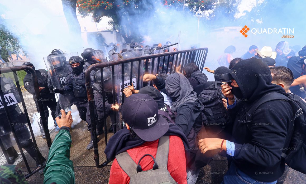 Lemus lamenta violencia durante marcha