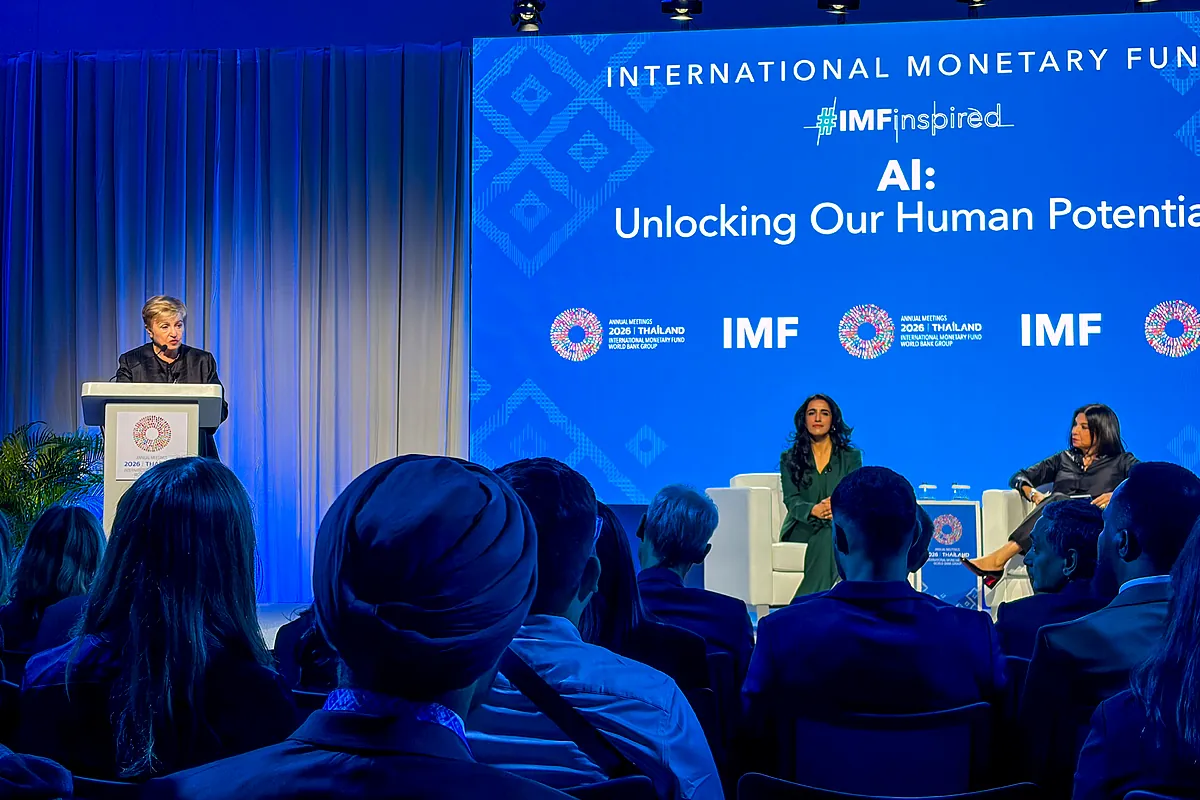 FMI mejora previsión de crecimiento mundial pero alerta sobre deuda y ciberataques