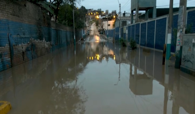 Más de 11 mil colegios en riesgo por fenómeno El Niño 2026-2027