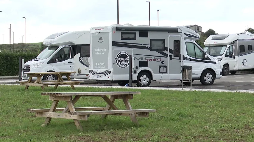 Llanes amplía y moderniza su área de autocaravanas con 30 plazas