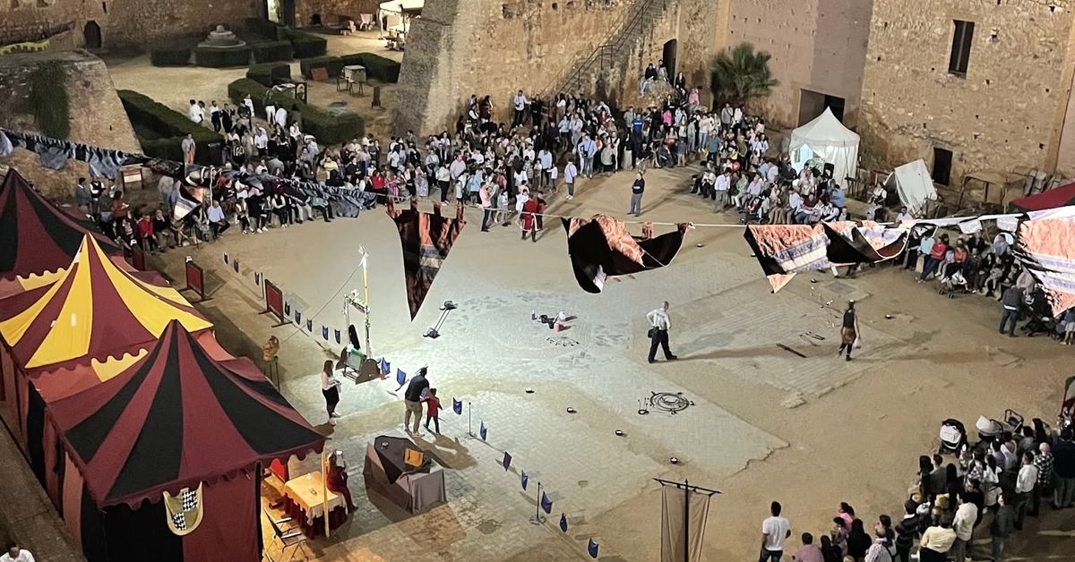 Pueblo de Huelva celebrará mercado medieval y cena en castillo