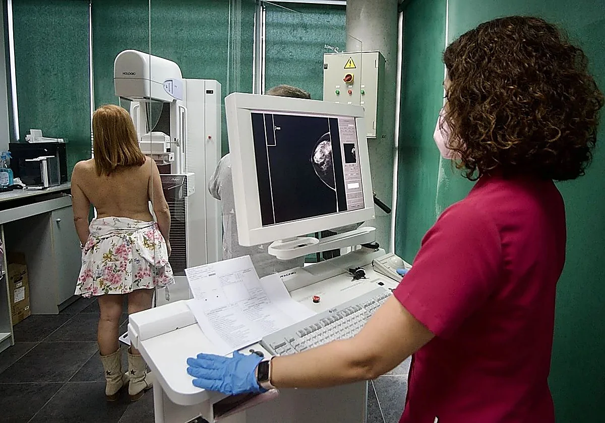 Extremadura detecta 800 casos anuales de cáncer de mama