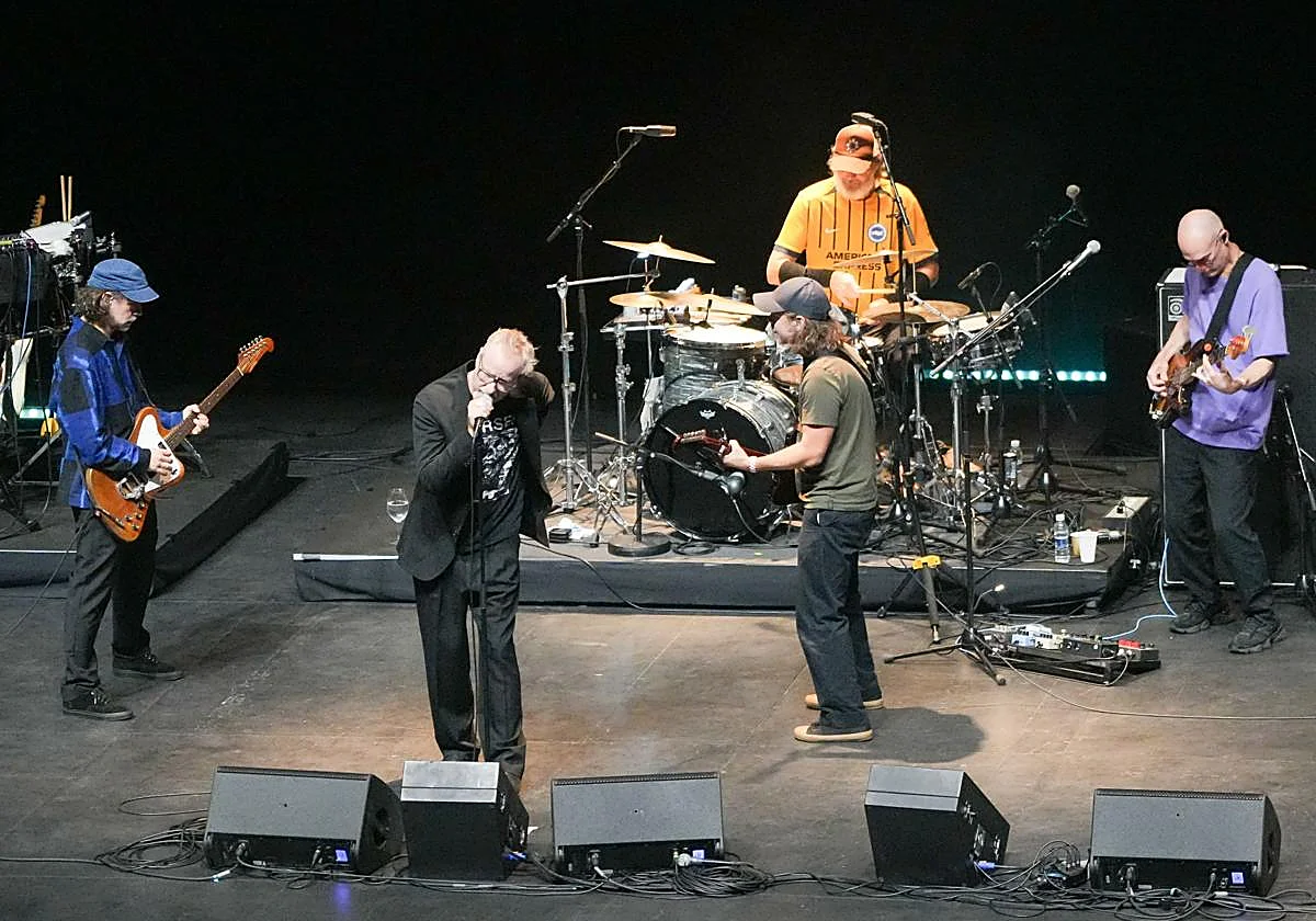 Celebración del cumpleaños 50+50 en Donostia