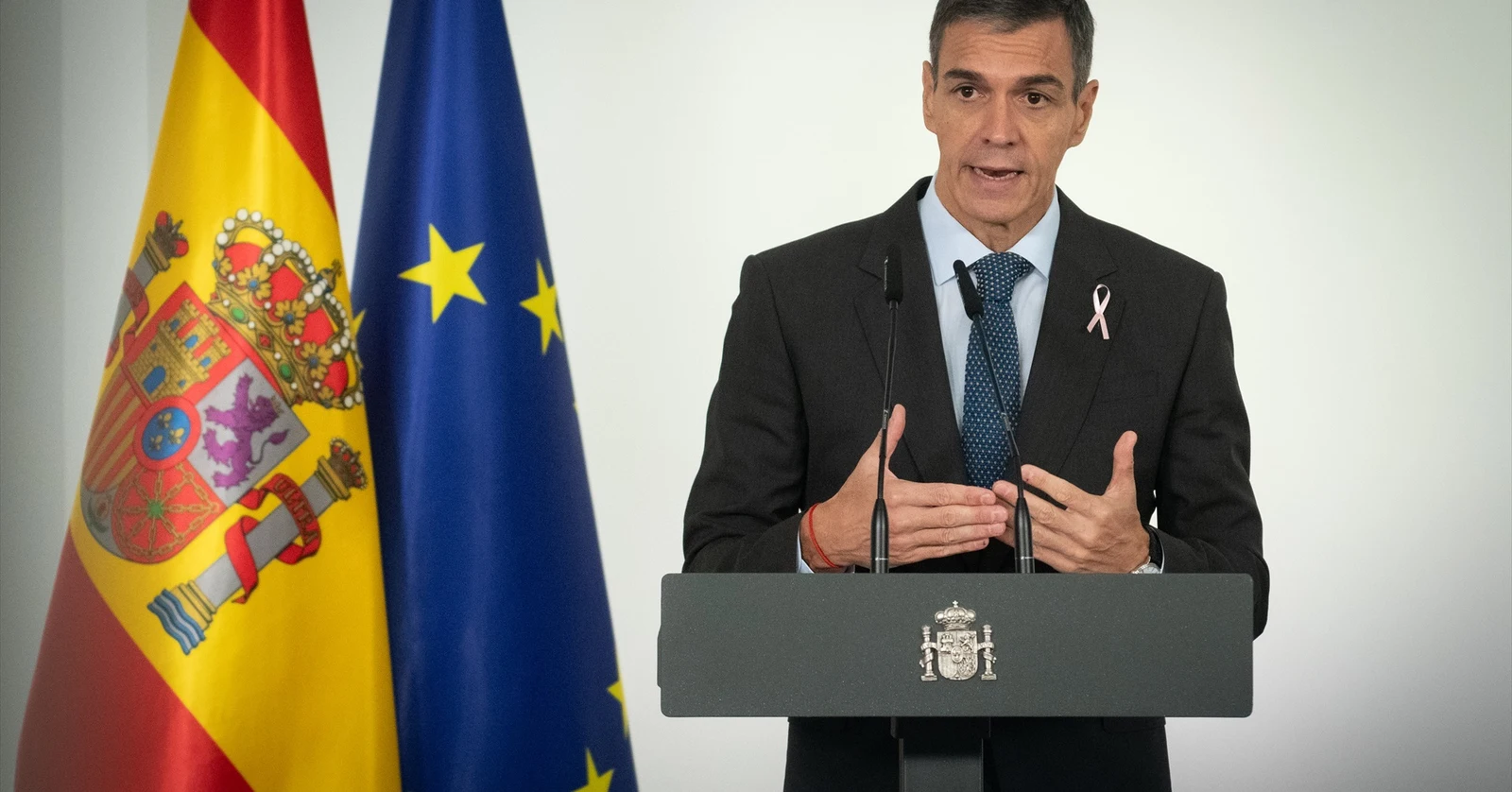 Sánchez prepara decreto social semanal hasta elecciones del 29N