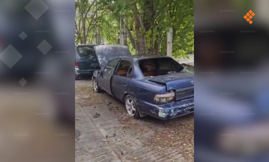 Auto se incendia en Chilpancingo