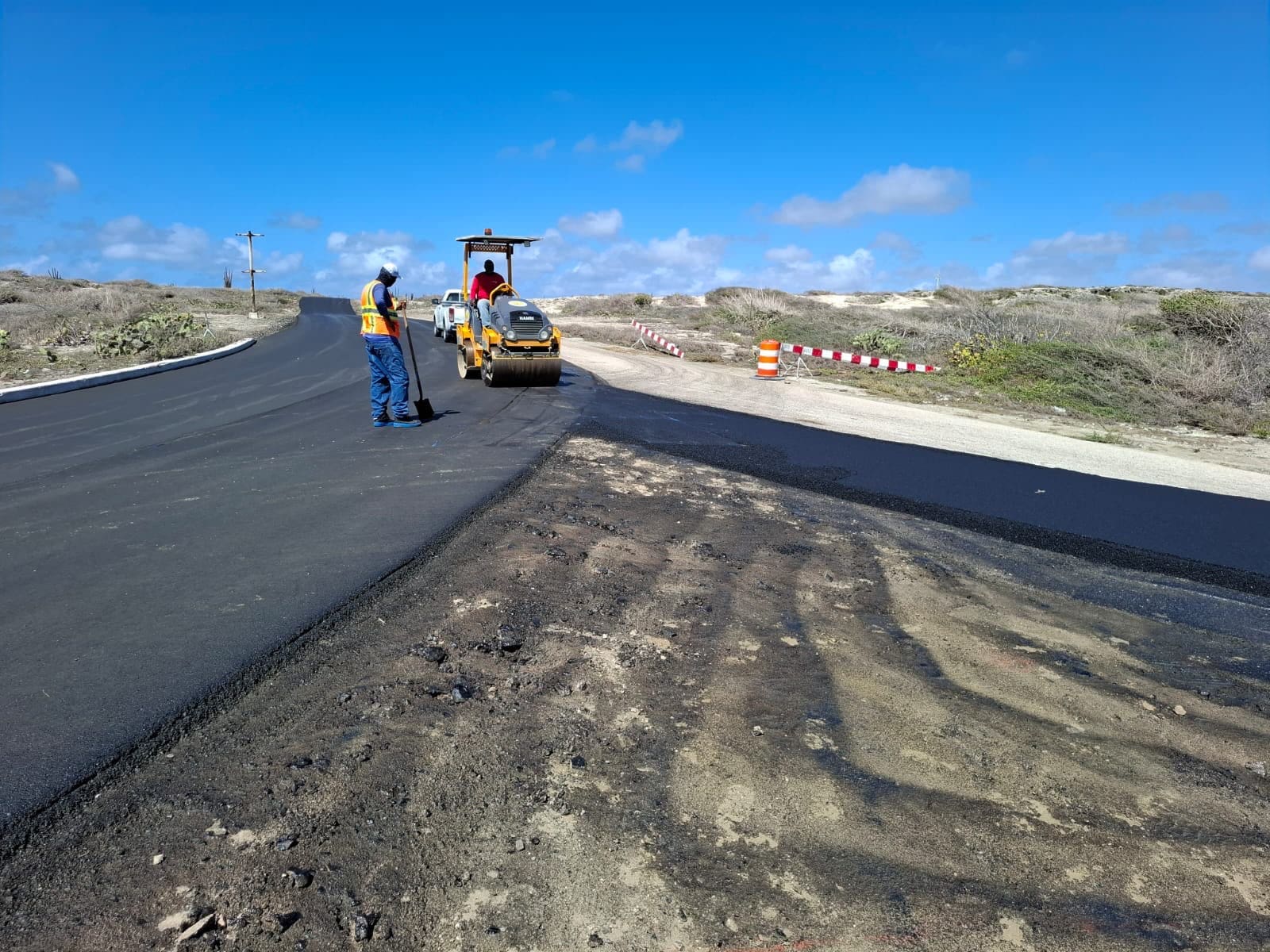 Avanza rápidamente el asfaltado en Colony