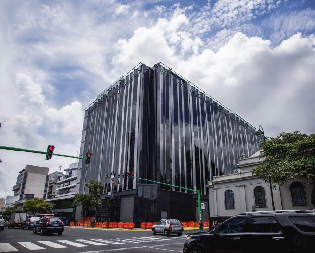Banco Popular inaugura BP Total Catedral con atención digital e inclusiva