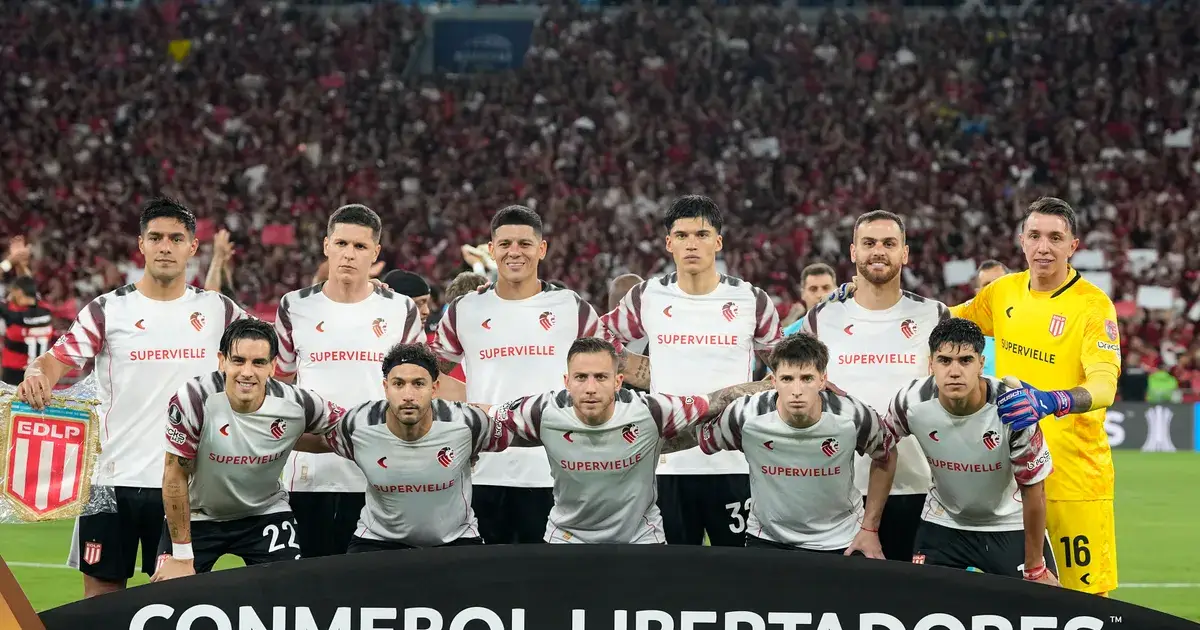 Boletín de calificaciones de Estudiantes ante Flamengo