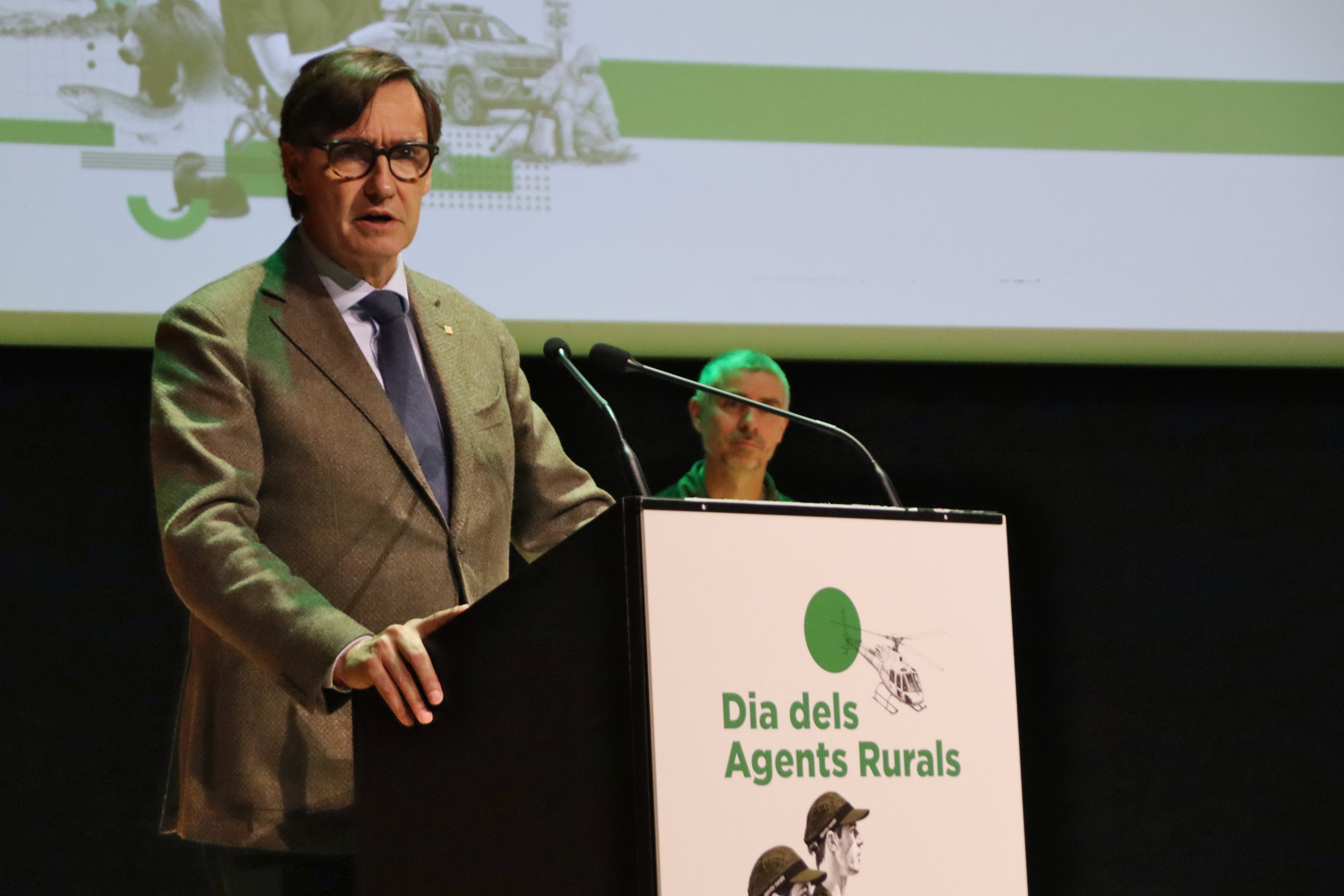 Illa advierte que negacionistas del cambio climático ponen en riesgo la seguridad