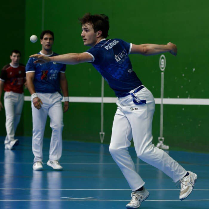 Adamo es nuevo patrocinador de Garfe Pelota